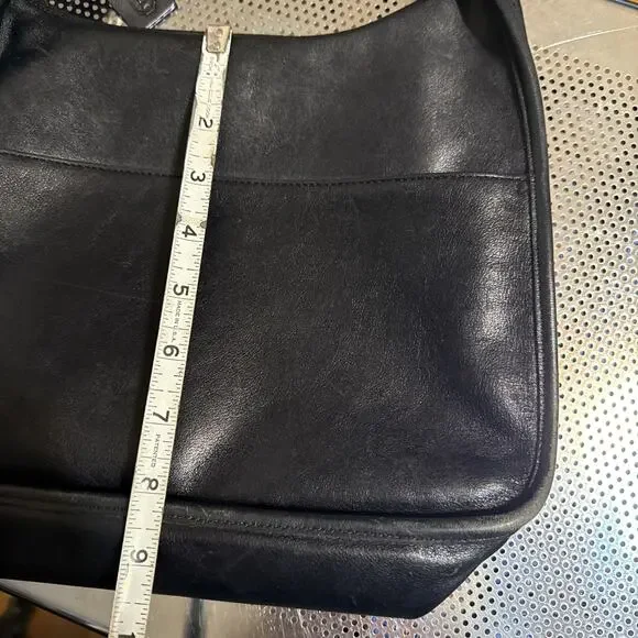 Coach Vintage Crescent Flap Turnlock Black Leather Shoulder/Crossbody Bag - Picture 14 of 16